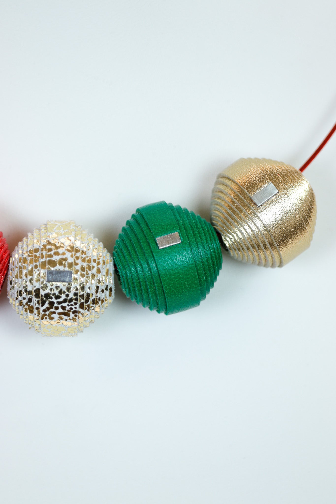 Colier Leatherbonbon (260) din piele