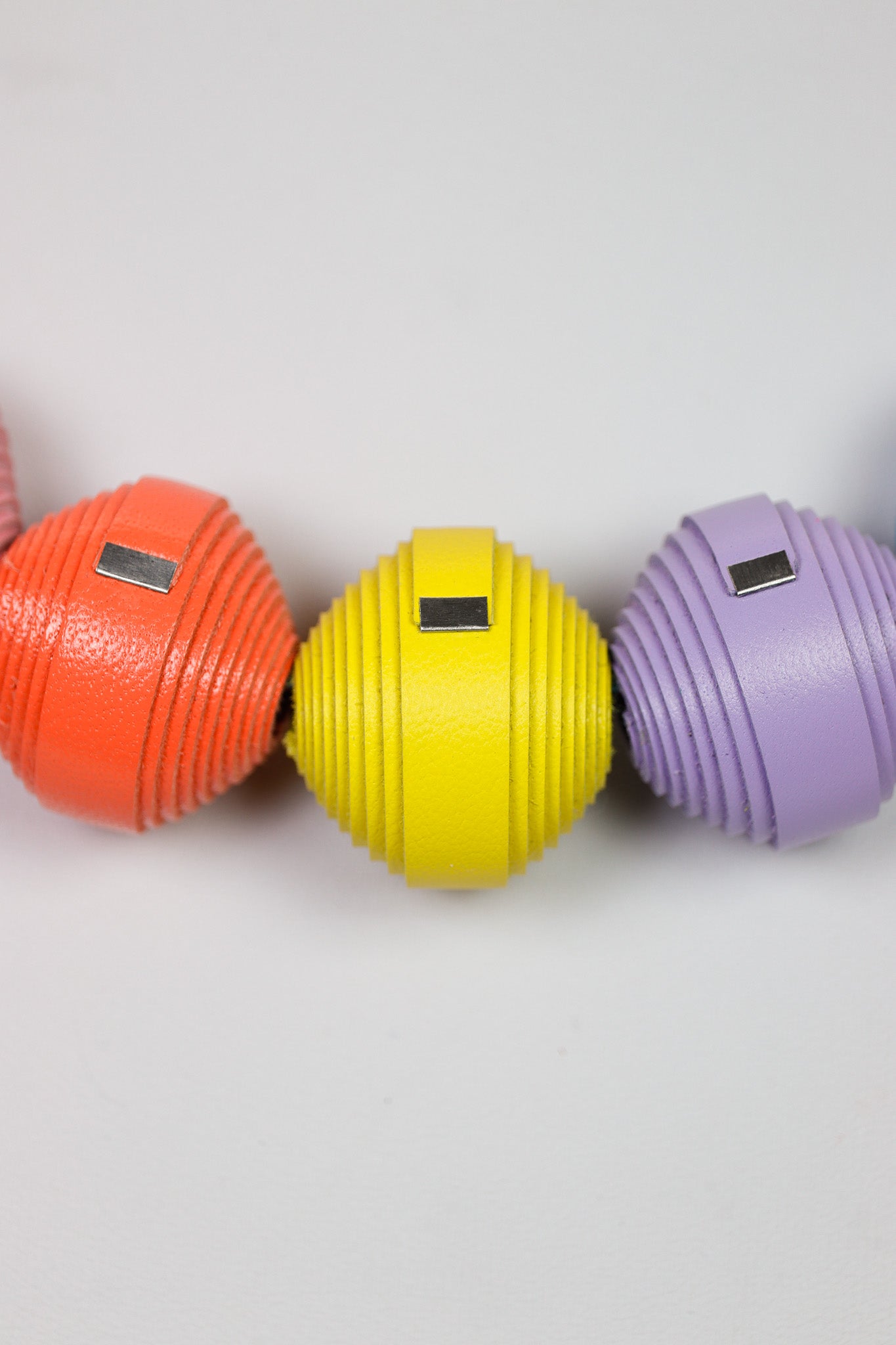 Colier Leatherbonbon (281) din piele