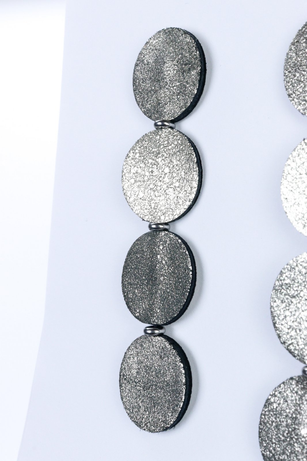 Hoop earrings - Grey with glitter