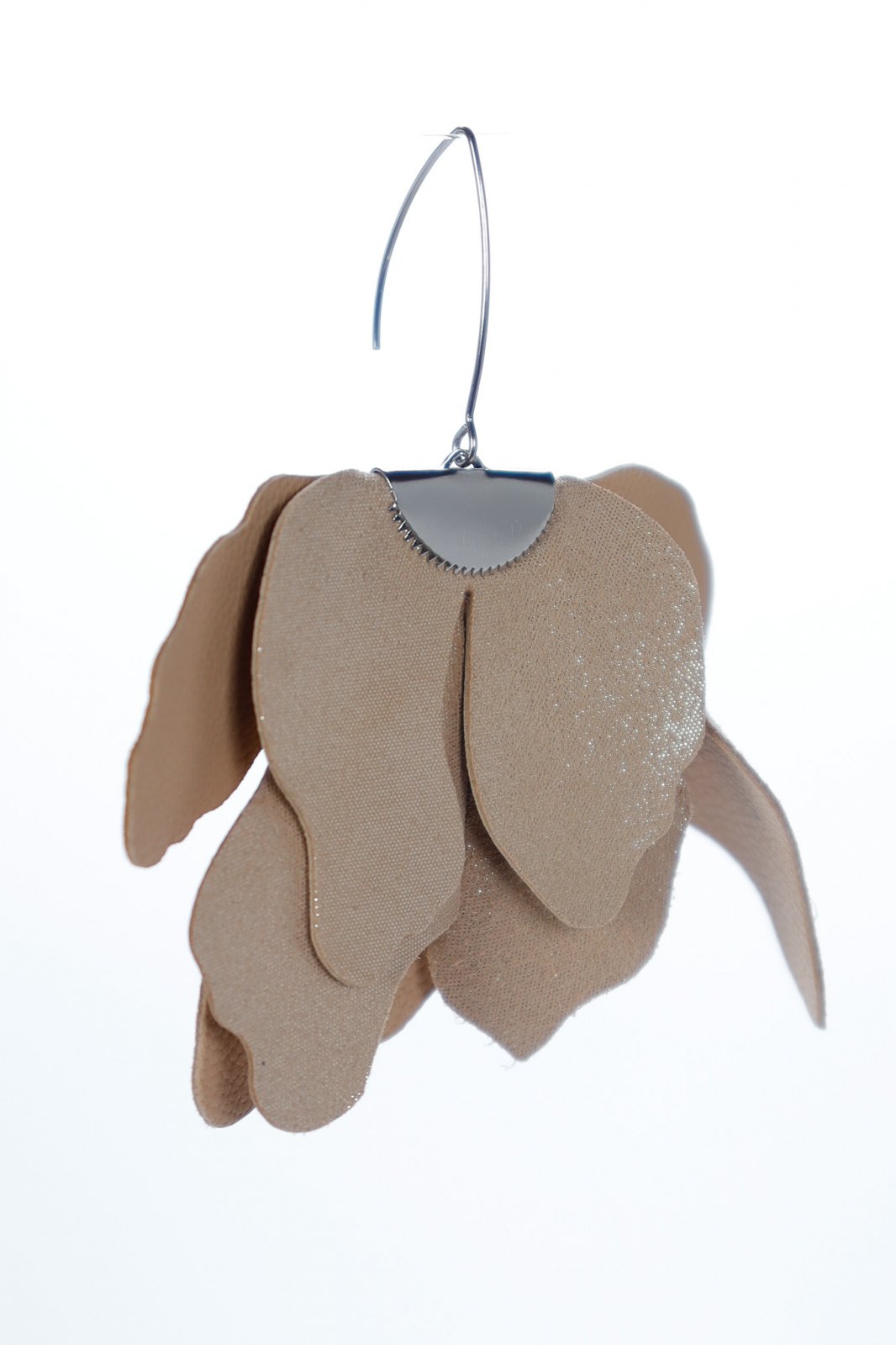 Big flower earrings - Beige with glitter