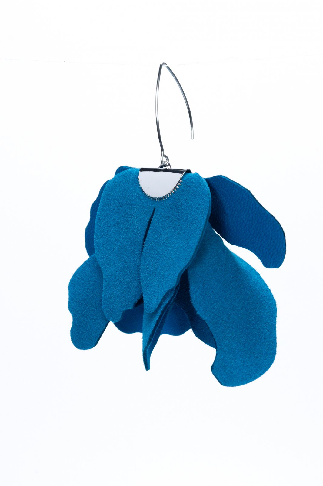 Large flower earrings - Peacock Blue