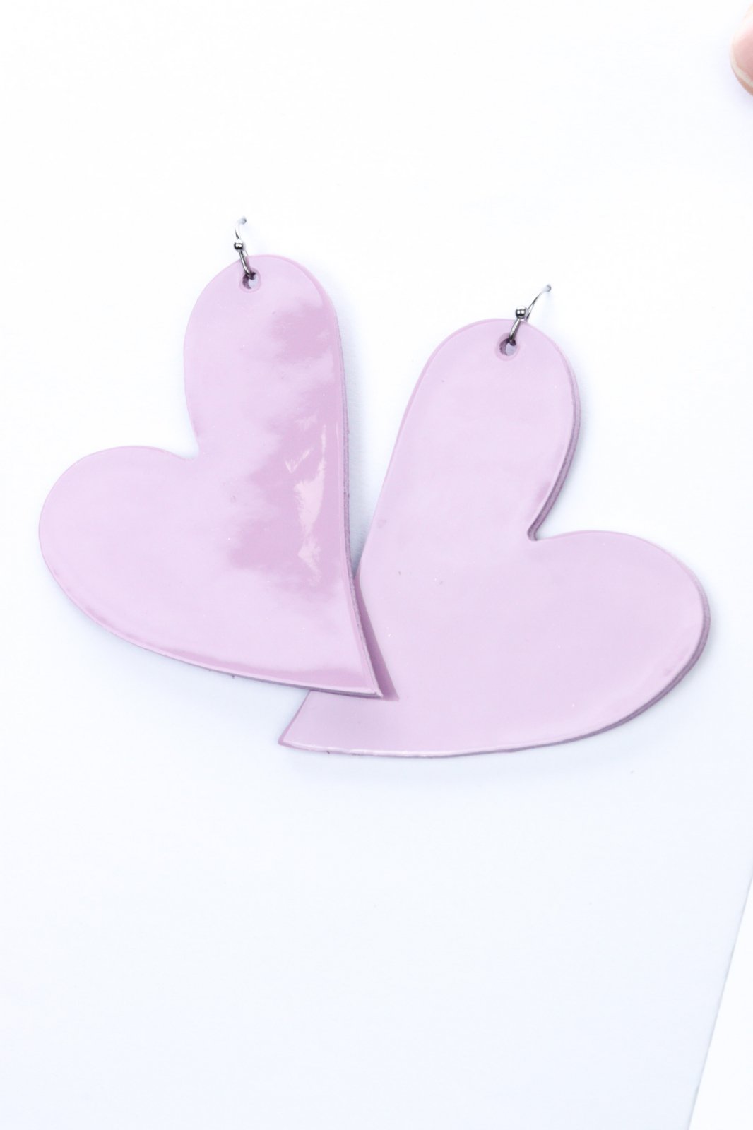 Herz-Ohrringe - Lack-Rosa