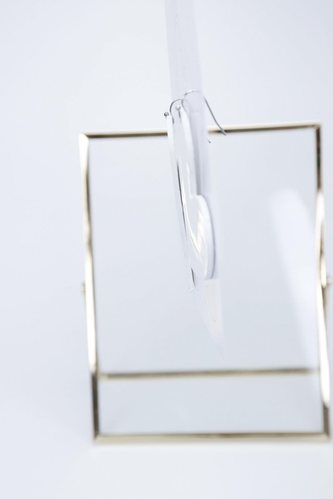 Heart earrings - White patent leather