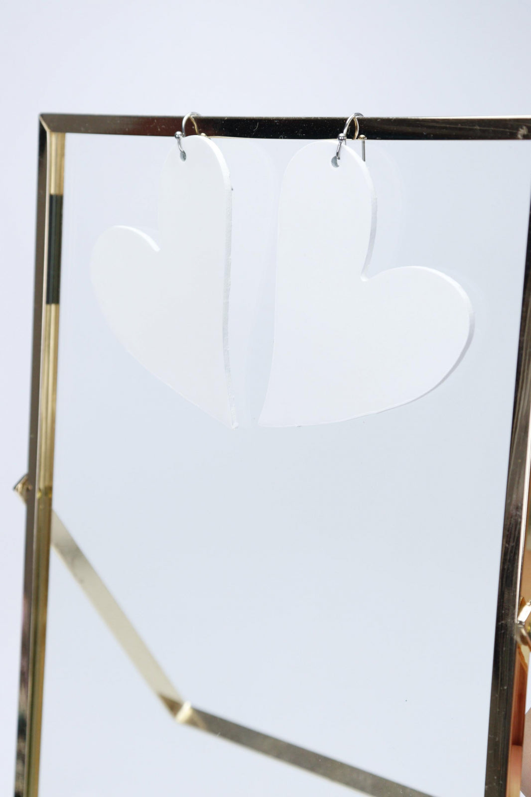 Heart earrings - White patent leather