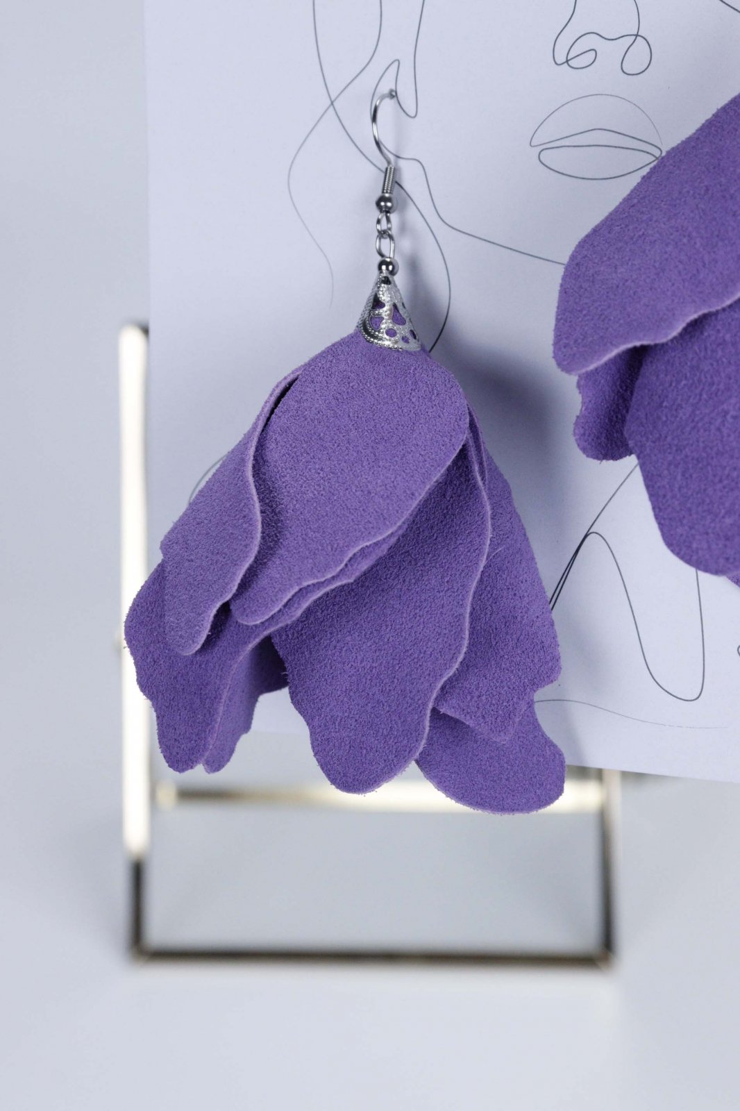 Iris Earrings - Lavender