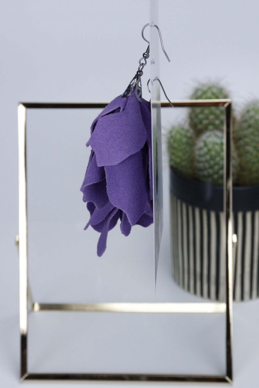 Iris Earrings - Lavender