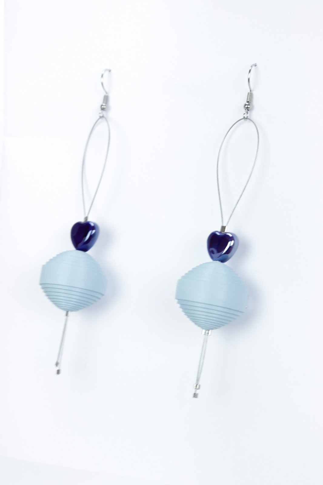 Leatherbonbon Floating Earrings - Blue