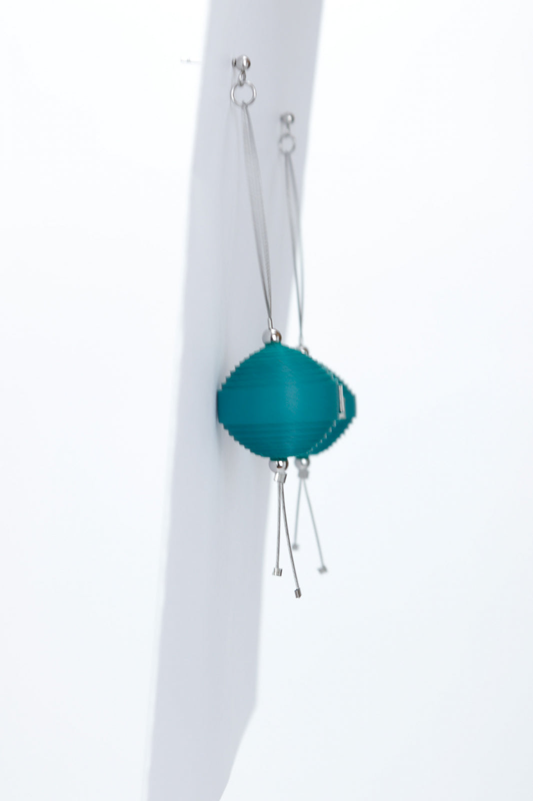 Leatherbonbon Floating Earrings - Turquoise