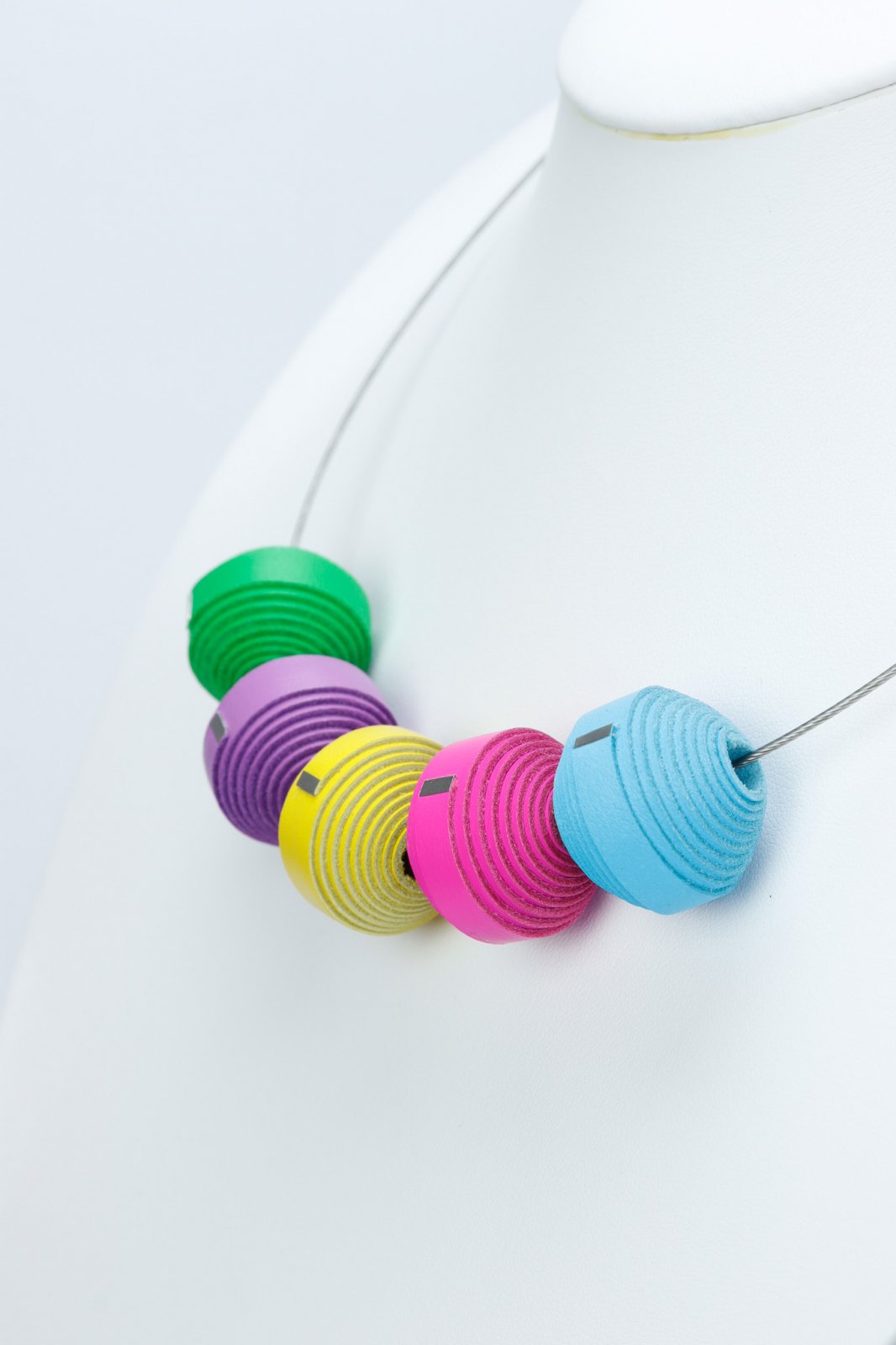 Burano necklace - Leatherbonbon (600) made of leather