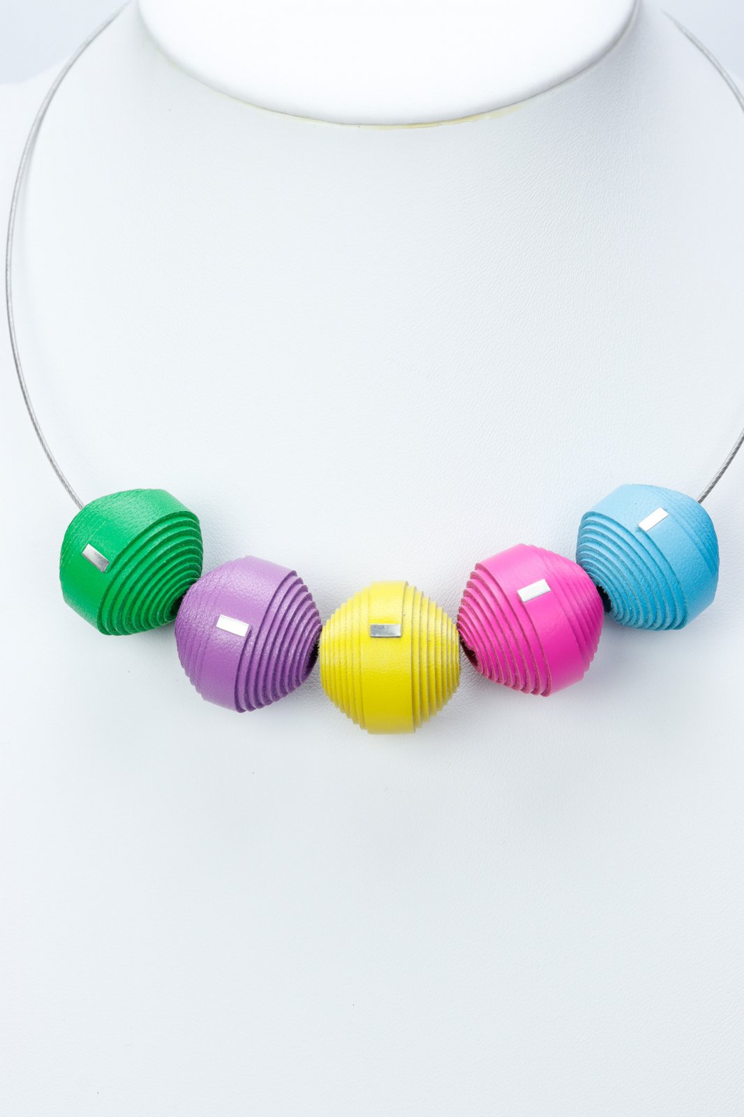 Burano necklace - Leatherbonbon (600) made of leather