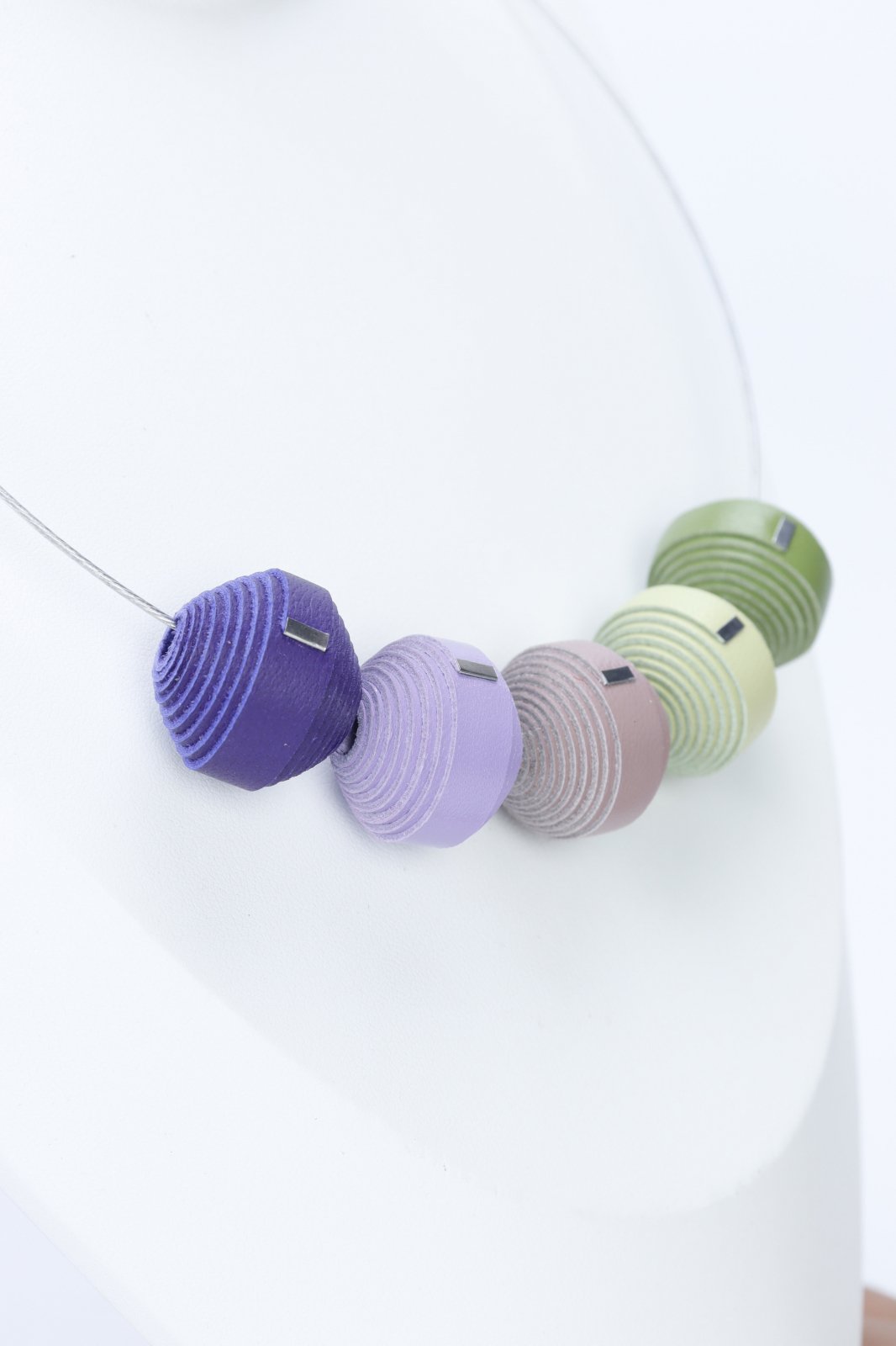 Colier Leatherbonbon (512) din piele