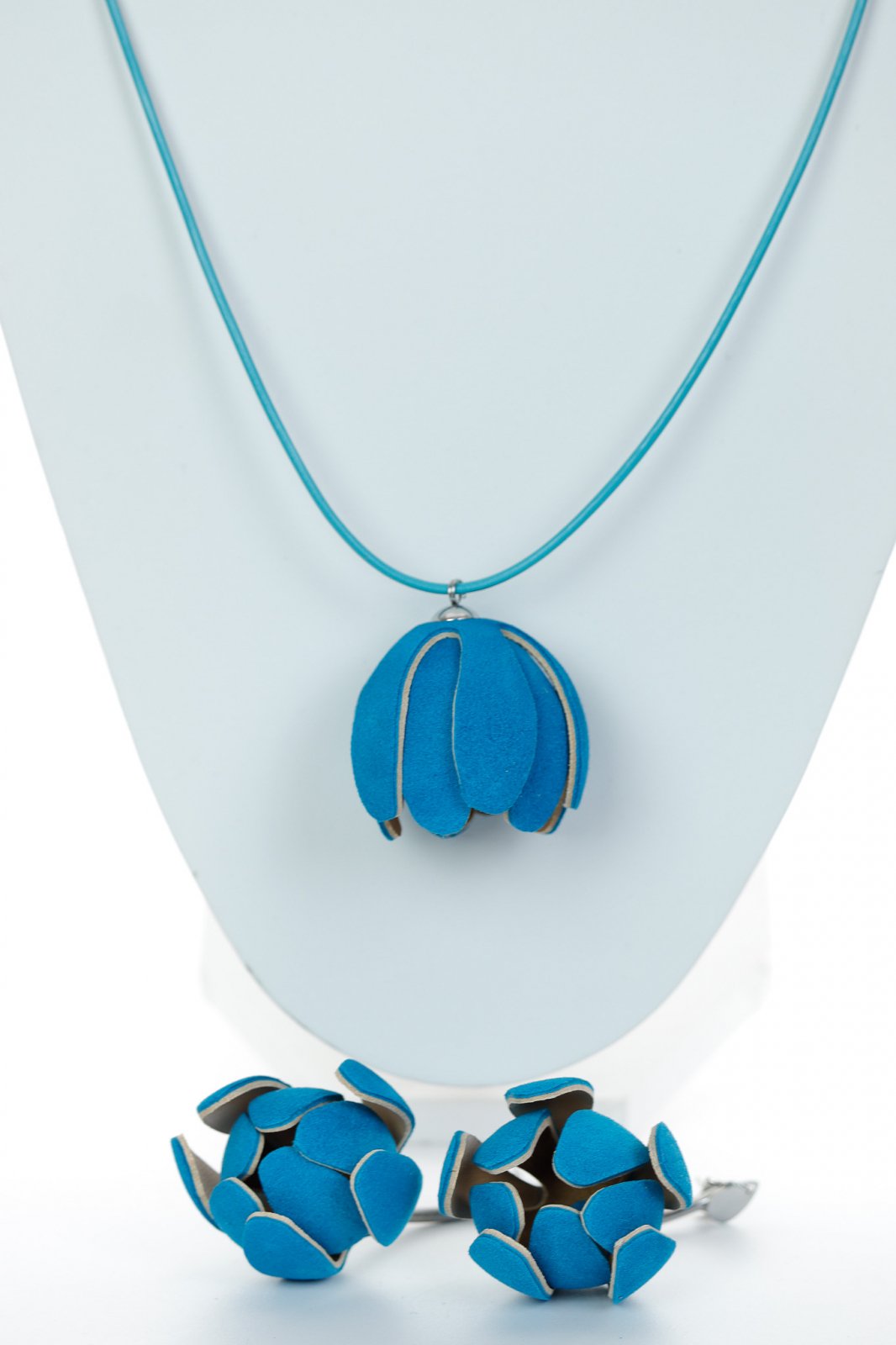 Set floral Colier si Cercei reglabil - Turcoaz + Bej