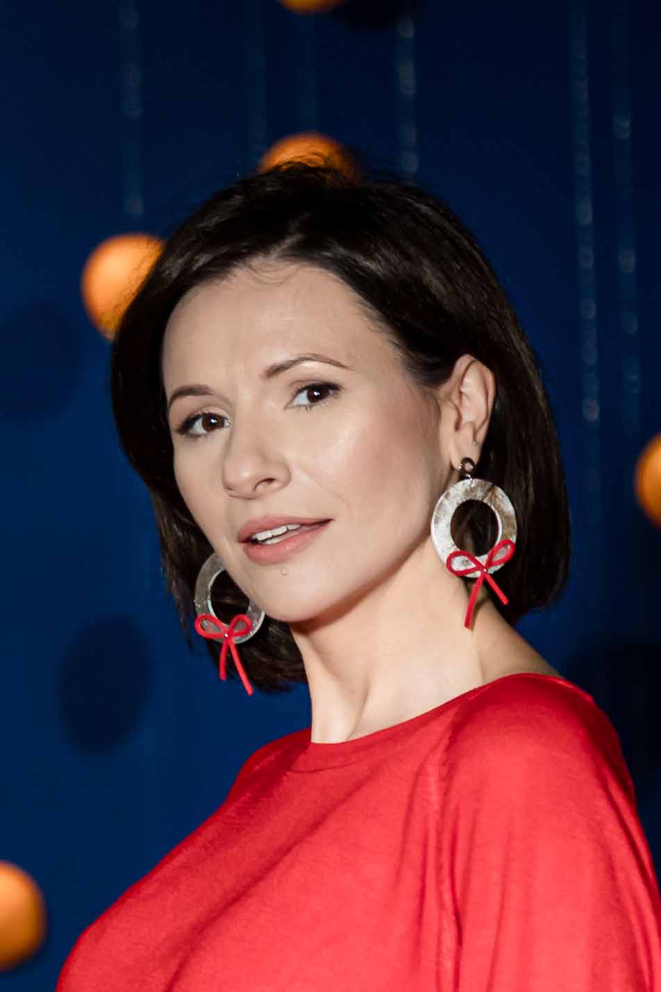 Cercei Coronita cu funda