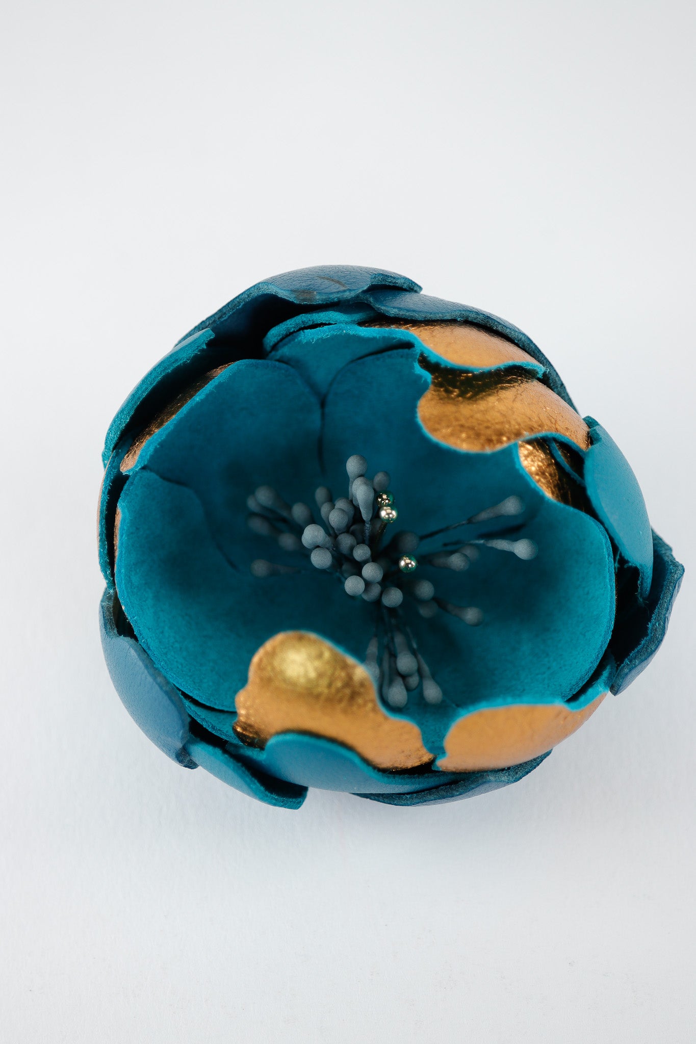 Brosa Bujor - Rich Teal with Gold