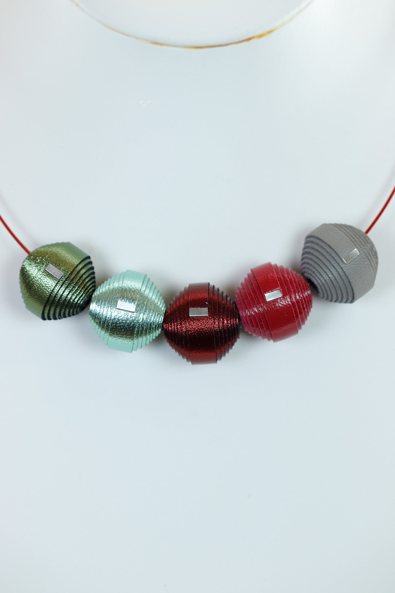 Colier Leatherbonbon (261) din piele