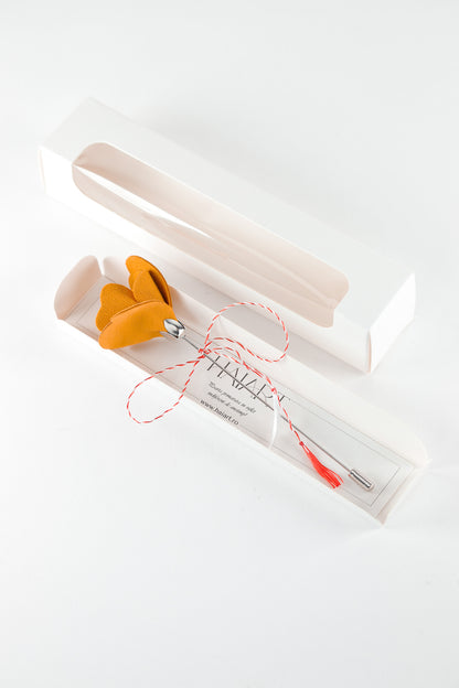 Brosa Garoafa - Mango