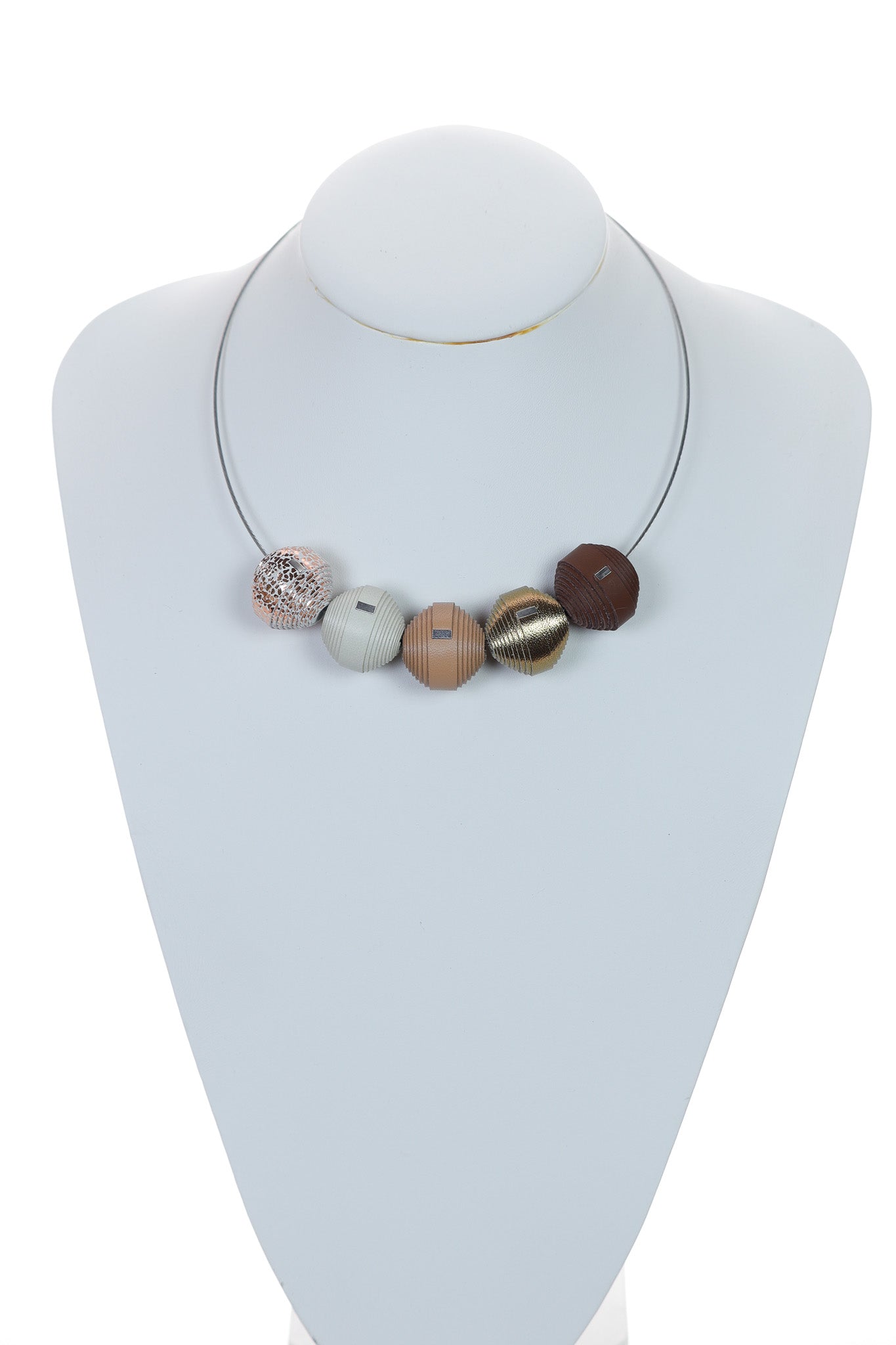 Colier Leatherbonbon (247) din piele