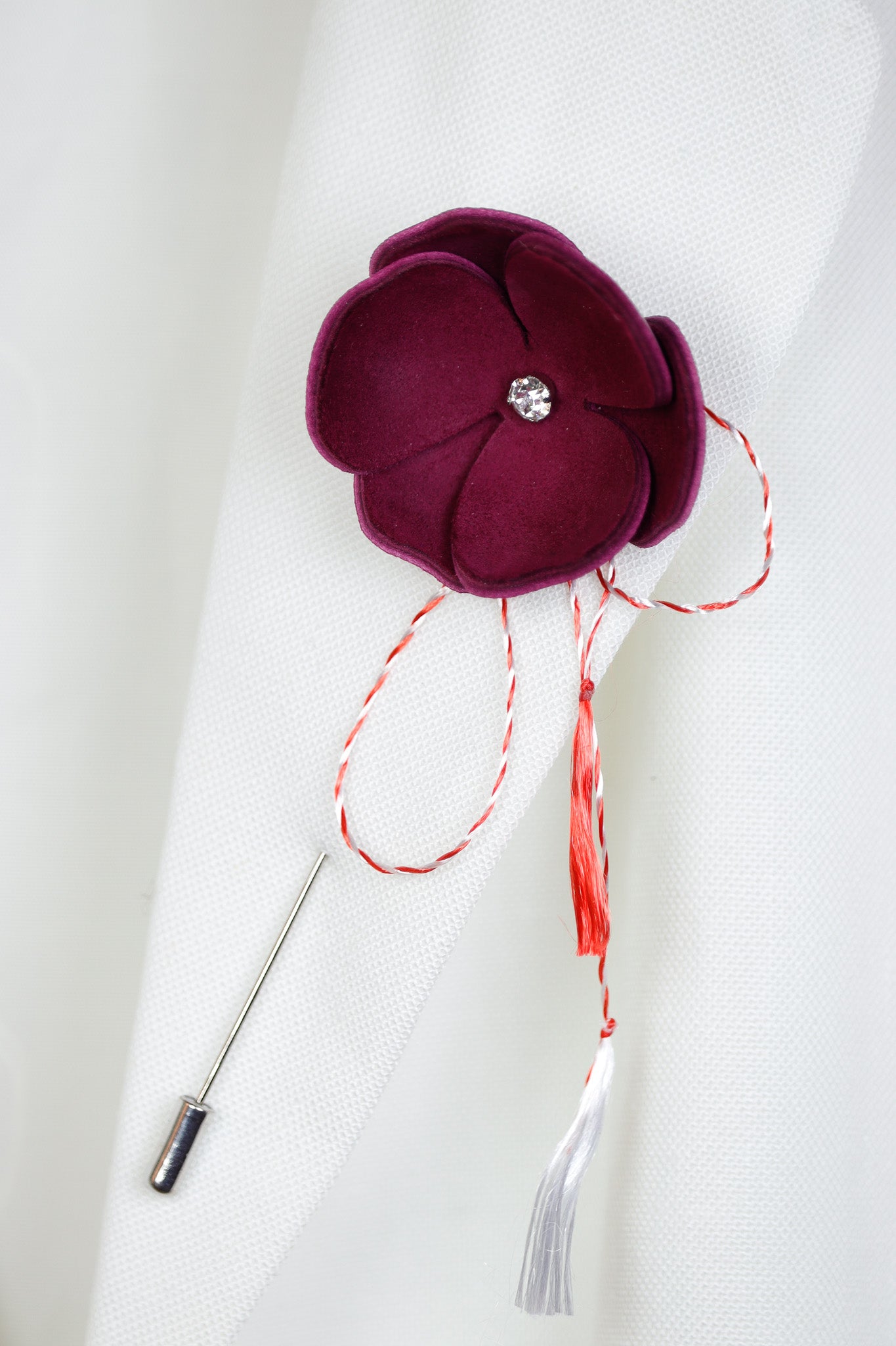 Brosa Panseluta - Plum Caspia