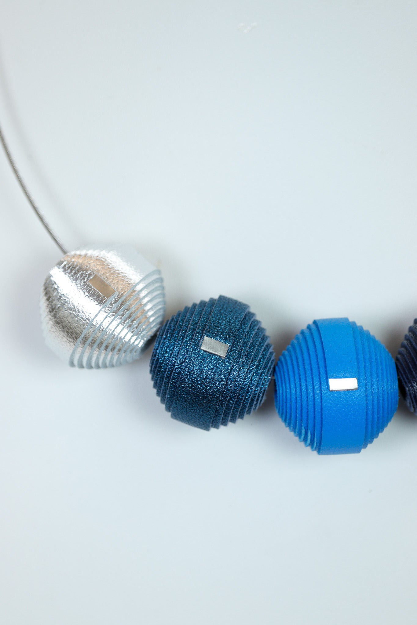 Colier Leatherbonbon (264) din piele