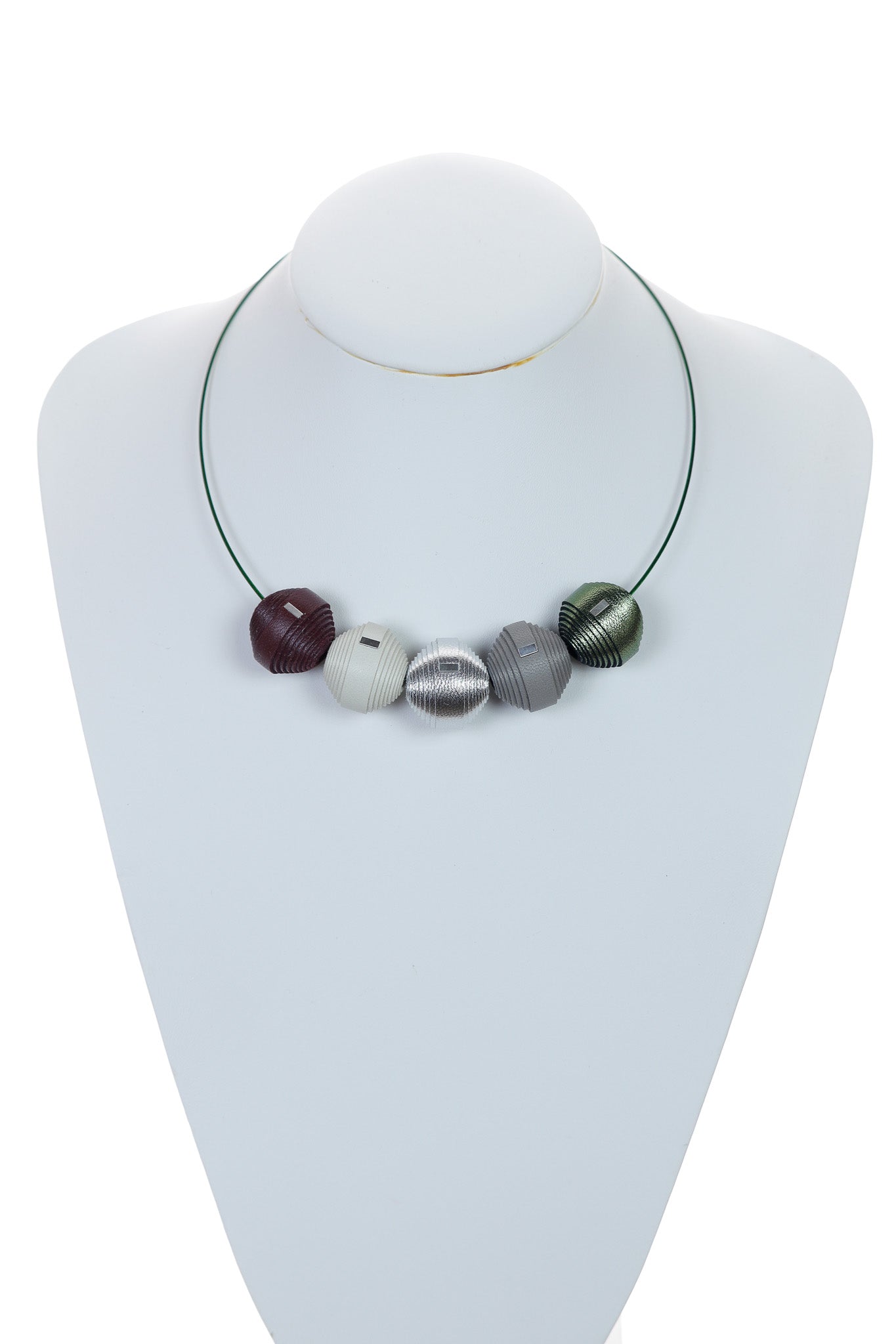 Colier Leatherbonbon (249) din piele