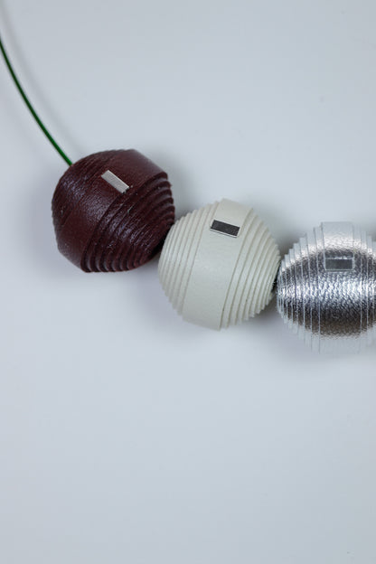 Colier Leatherbonbon (249) din piele