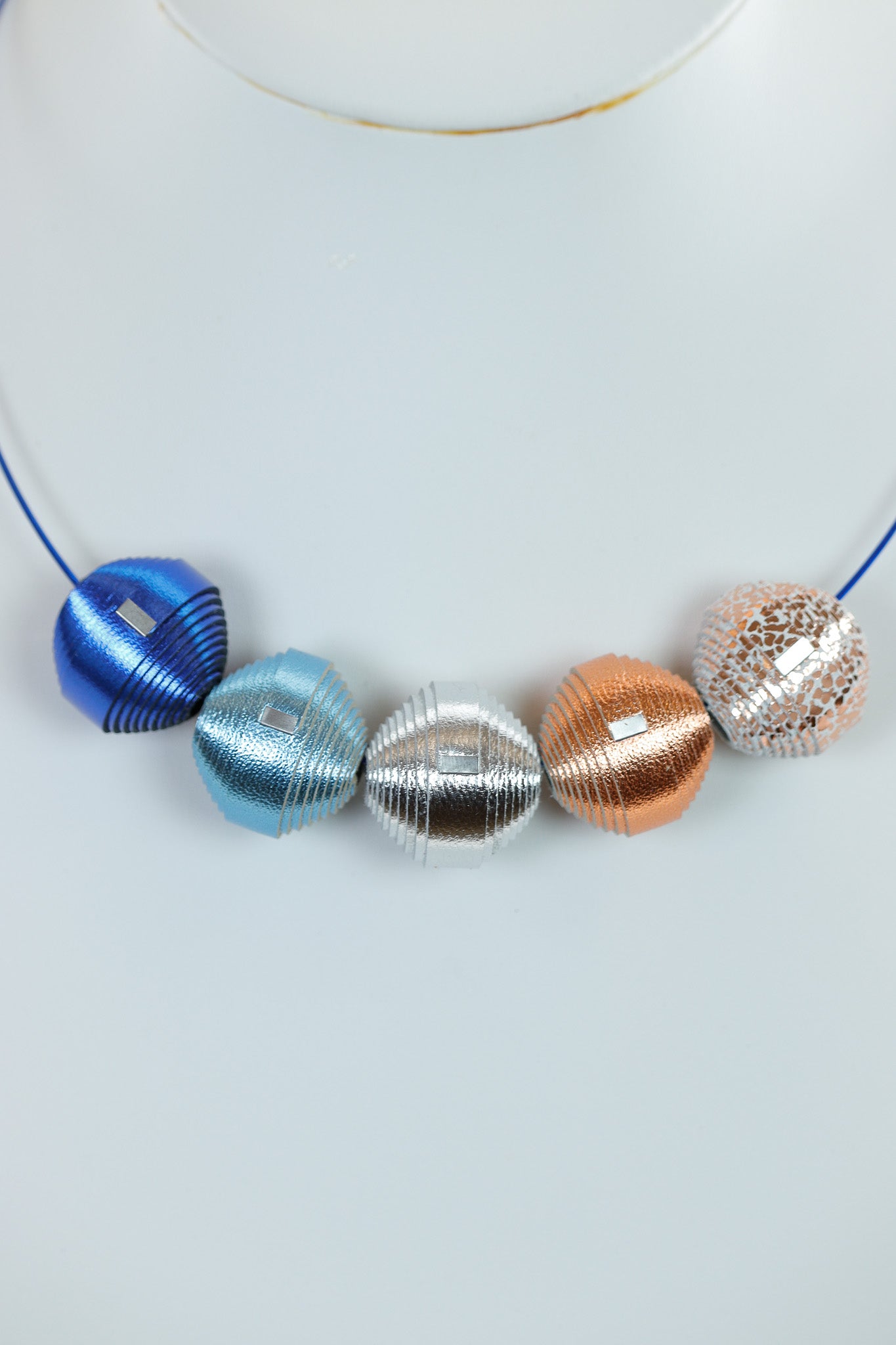 Colier Leatherbonbon (265) din piele