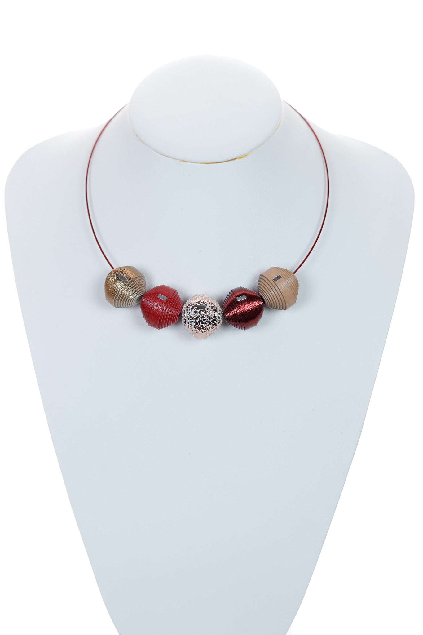 Colier Leatherbonbon (250) din piele