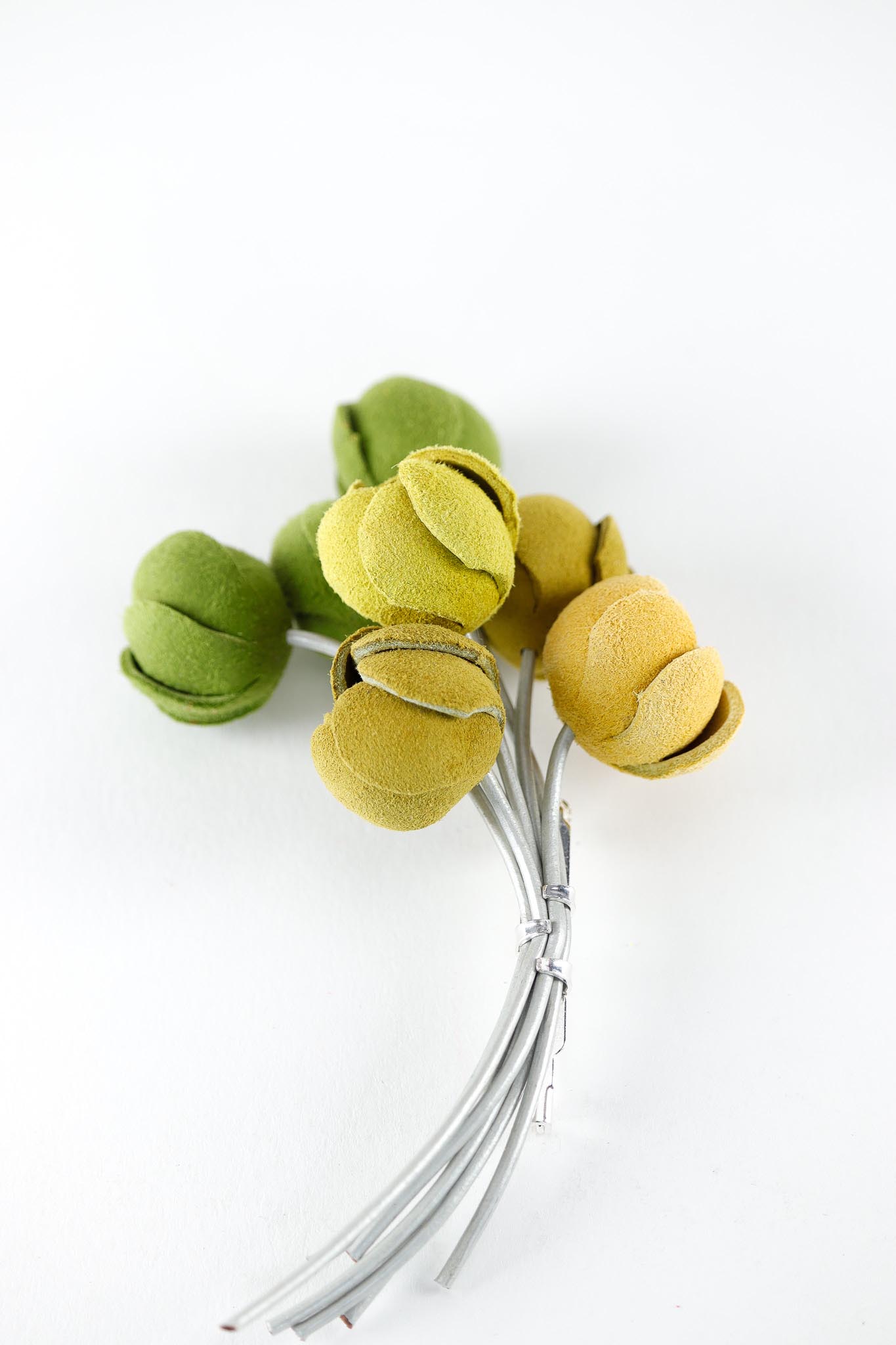 Brosa Buchet Floral - Verde + Galben