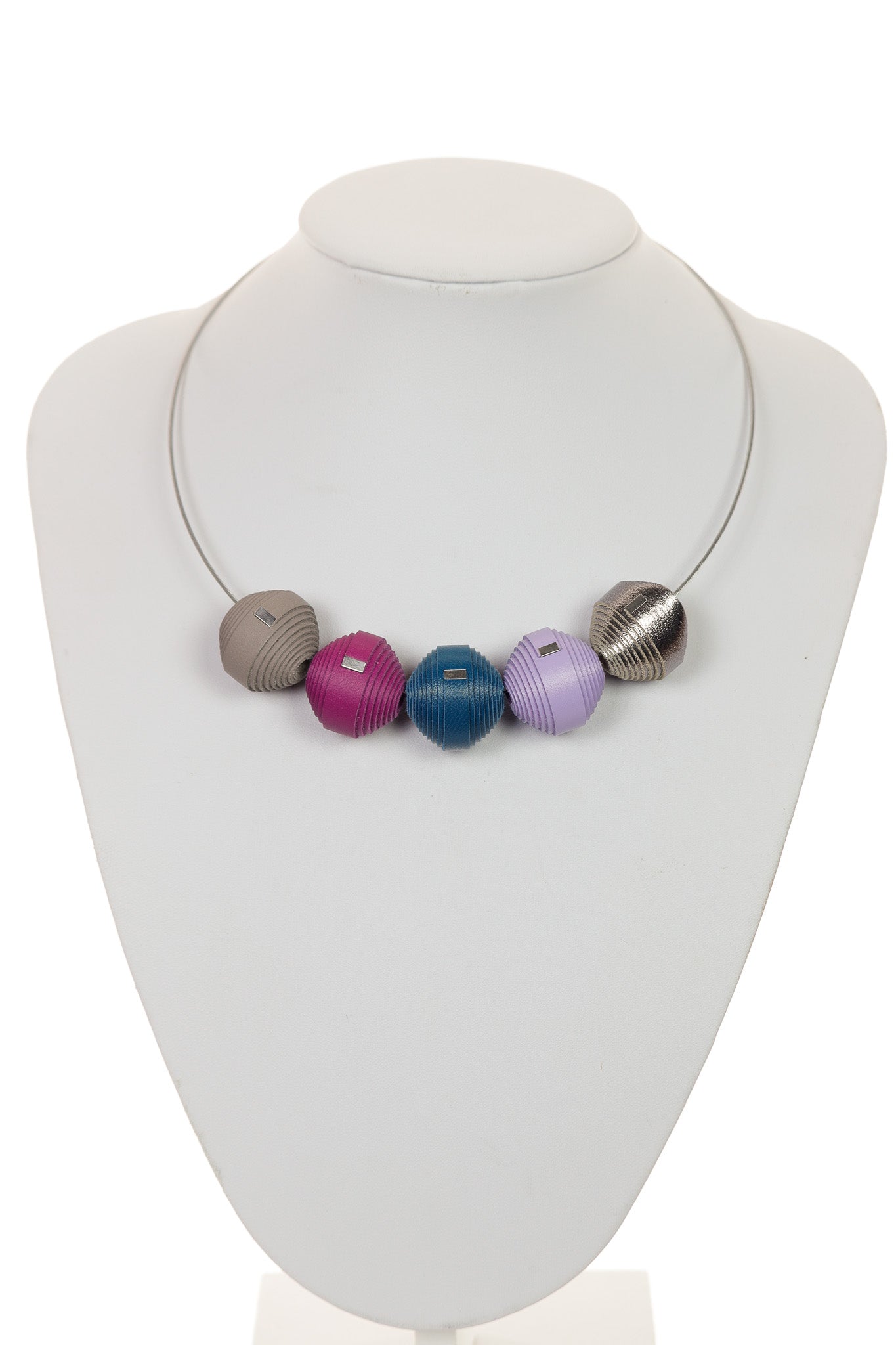 Colier Leatherbonbon (287) din piele