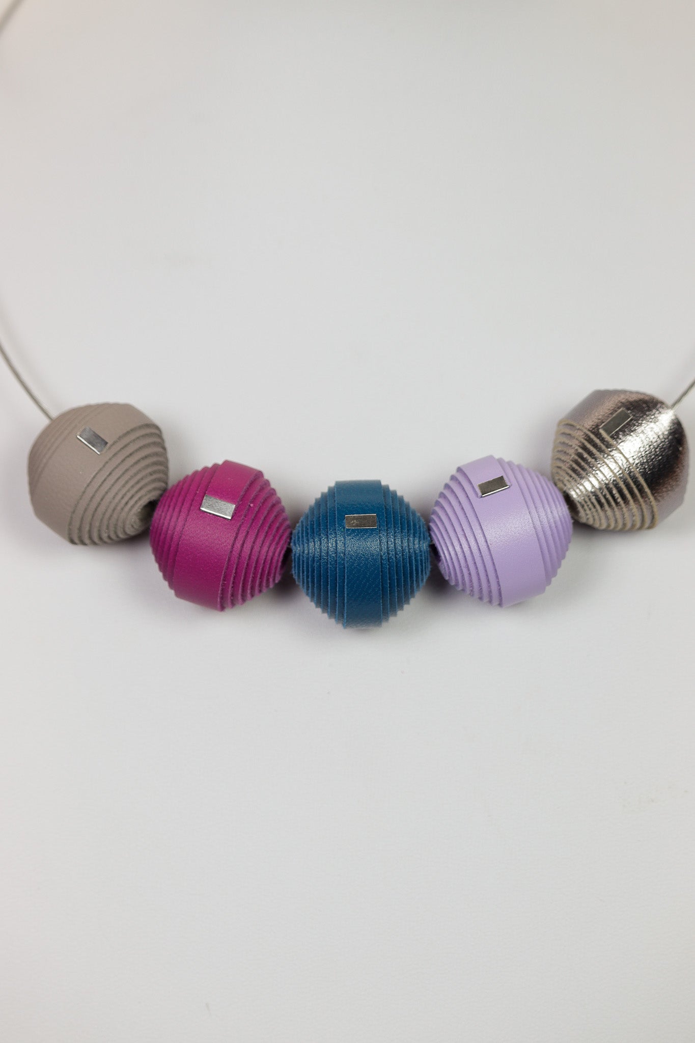 Colier Leatherbonbon (287) din piele