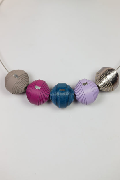 Colier Leatherbonbon (287) din piele