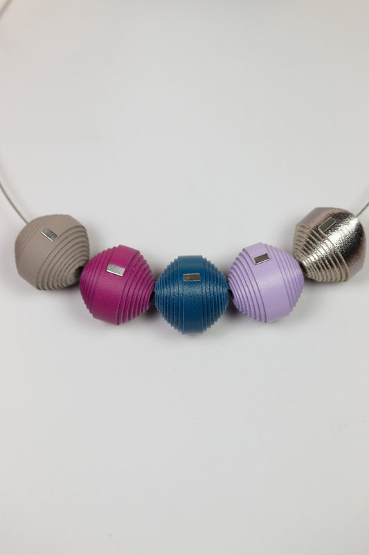 Colier Leatherbonbon (287) din piele