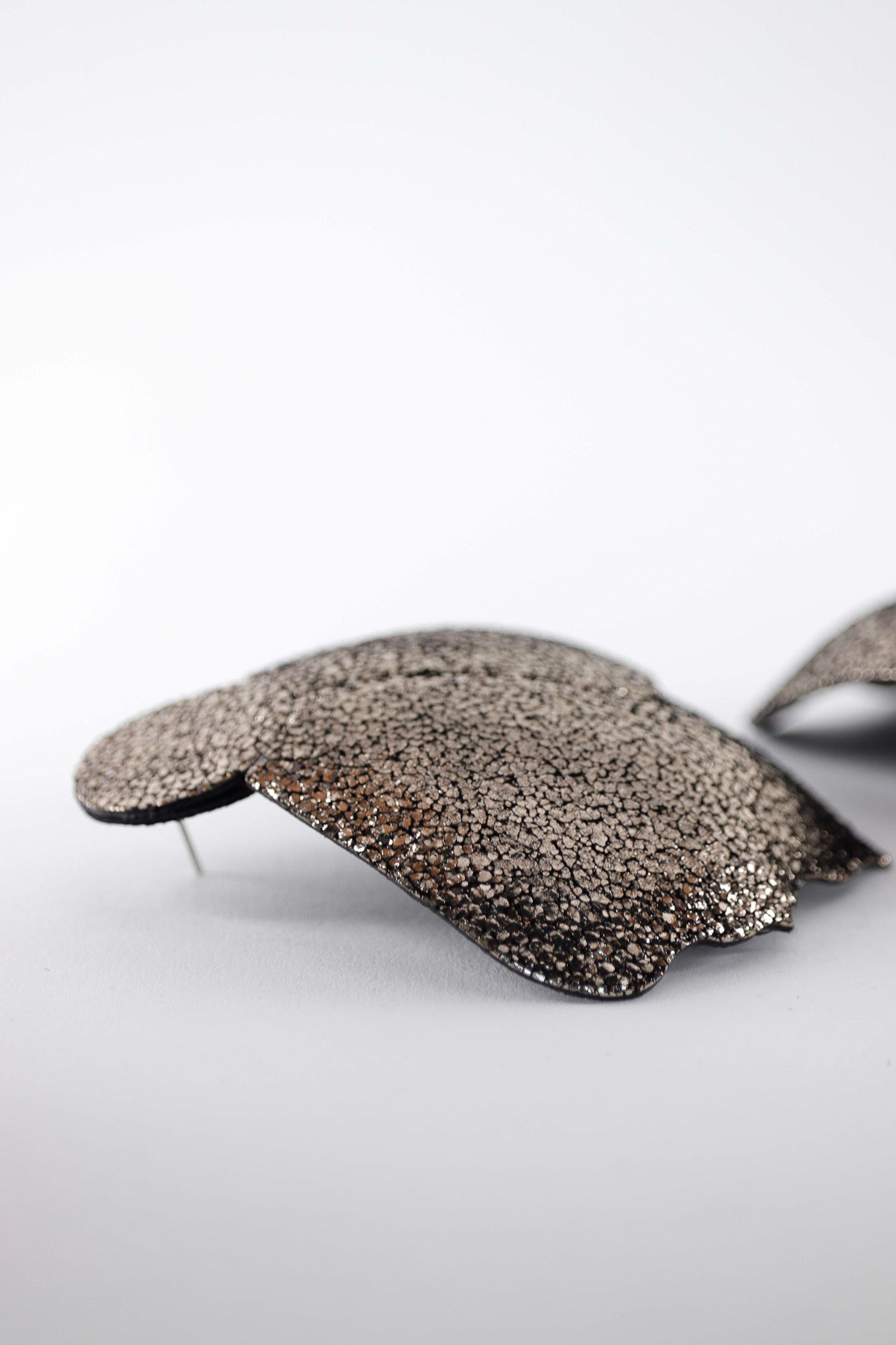 Cercei Aripi - Negru antracit metalizat