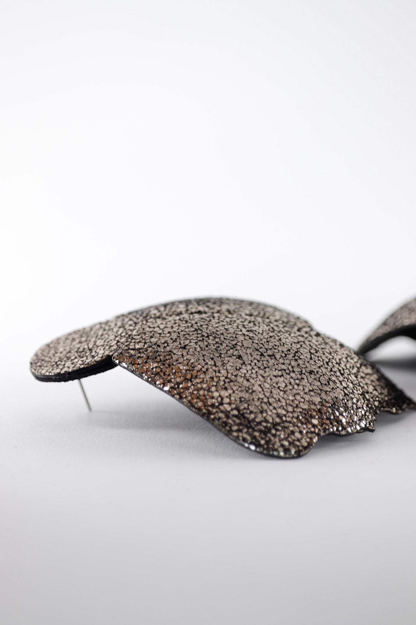 Cercei Aripi - Negru antracit metalizat