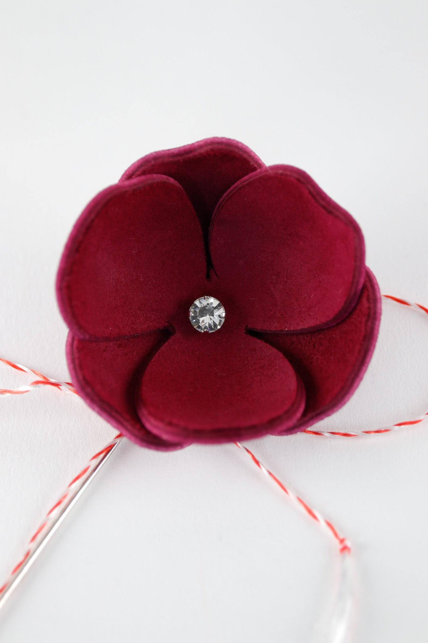 Brosa Panseluta - Plum Caspia