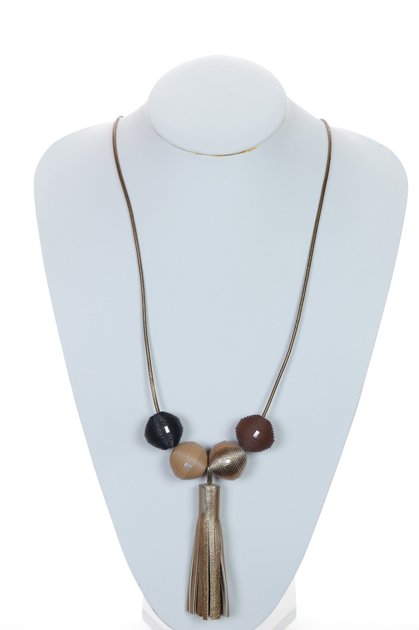 Colier pe snur lung si ciucure din piele Leatherbonbon (254)