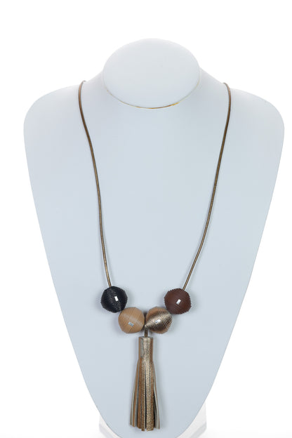 Colier pe snur lung si ciucure din piele Leatherbonbon (254)