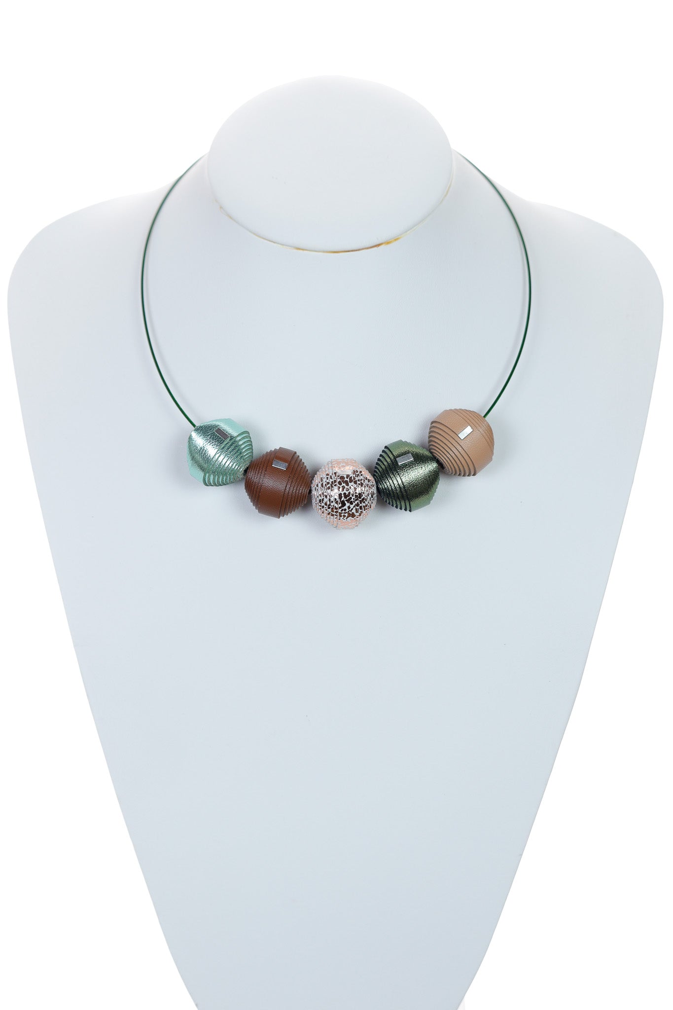 Colier Leatherbonbon (256) din piele