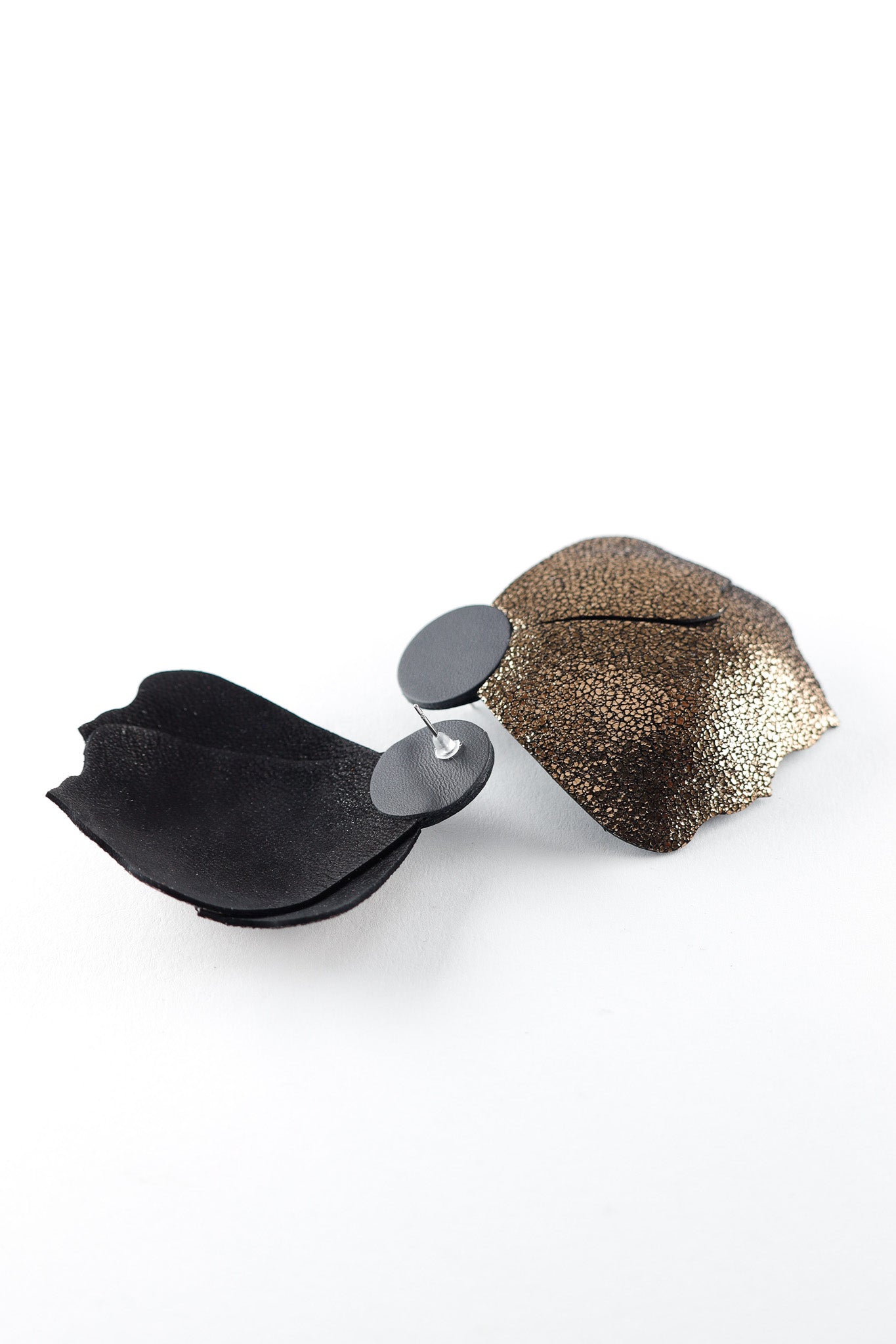 Cercei Aripi - Bronz + Negru