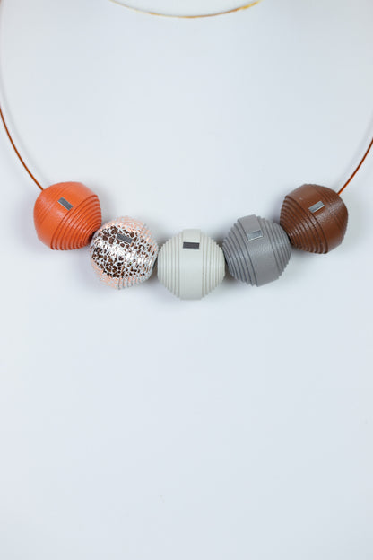 Colier Leatherbonbon (257) din piele