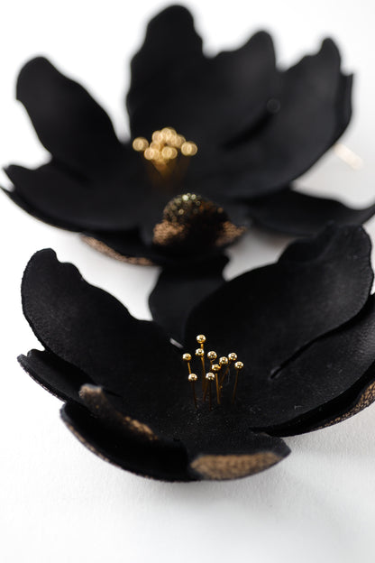 Cercei Soapte la ureche - Negru + Auriu