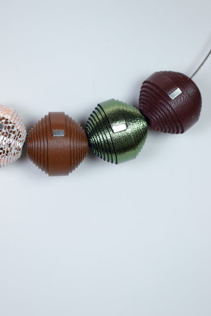 Colier Leatherbonbon (258) din piele