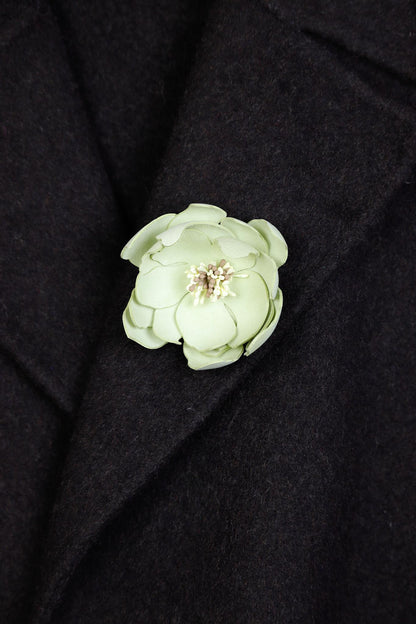 Brosa Bujor Maxi - Fistic deschis