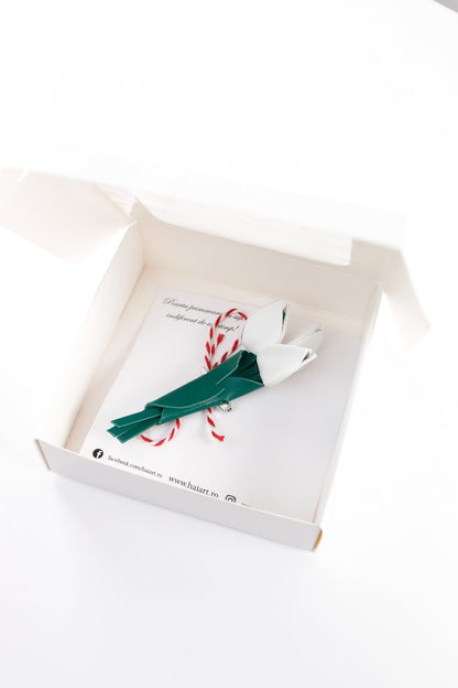 Brosa Buchet de lalele - Alb