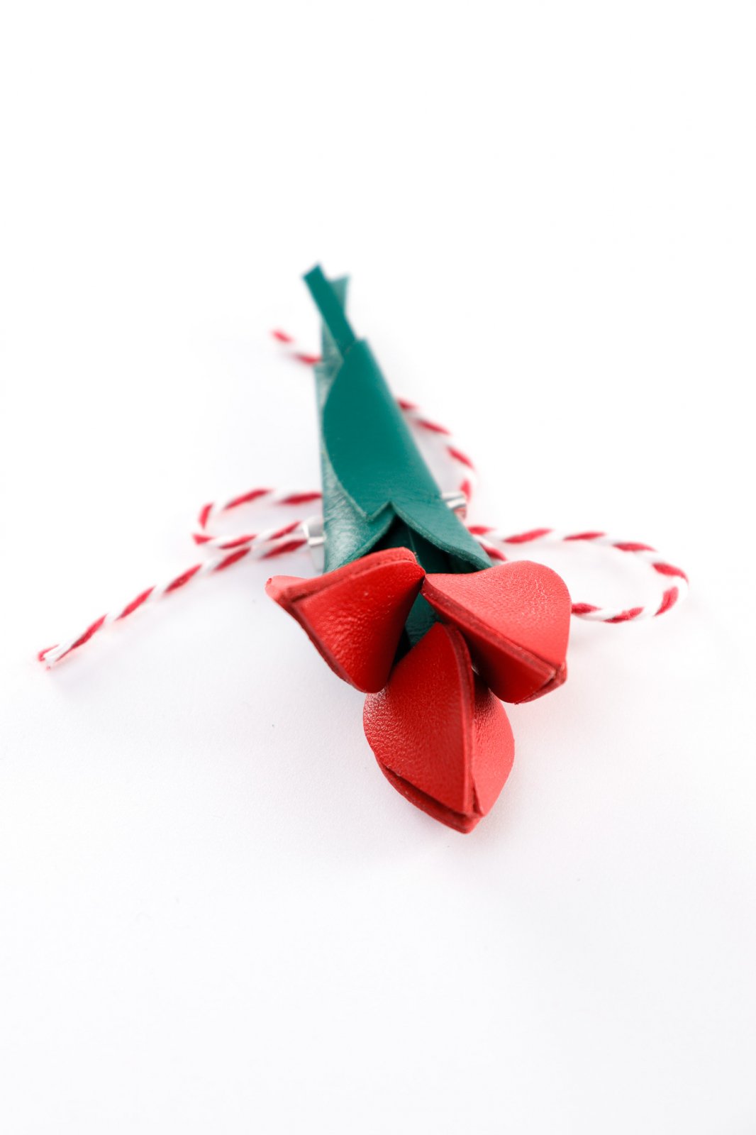 Brosa Buchet de lalele - Rosu