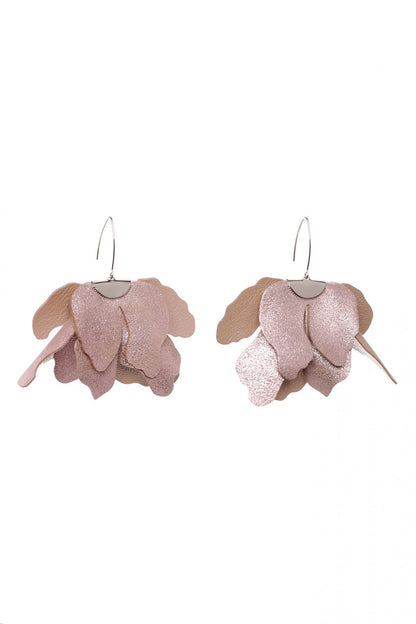 Cercei floare mare - Roz sidefat vopsit manual