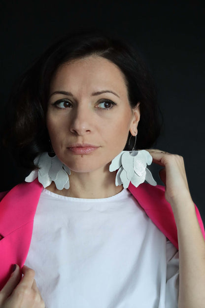 Cercei floare mare - Argintiu cu sclipici