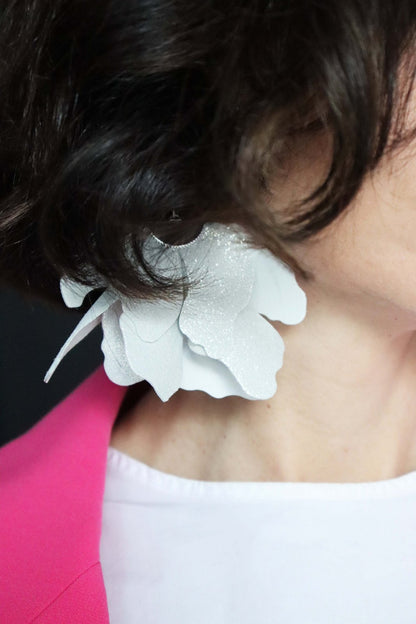 Cercei floare mare - Argintiu cu sclipici