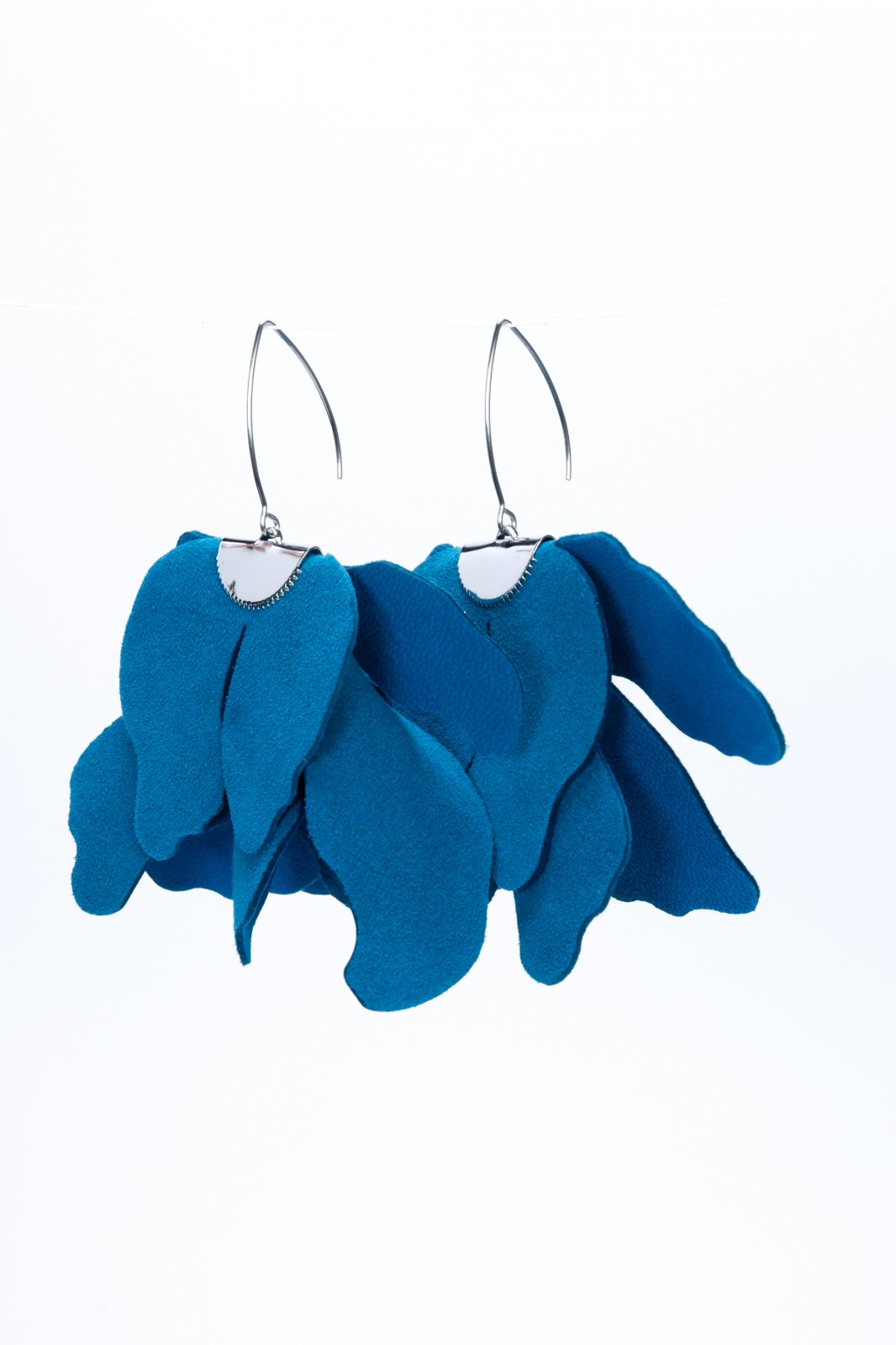 Large flower earrings - Peacock Blue