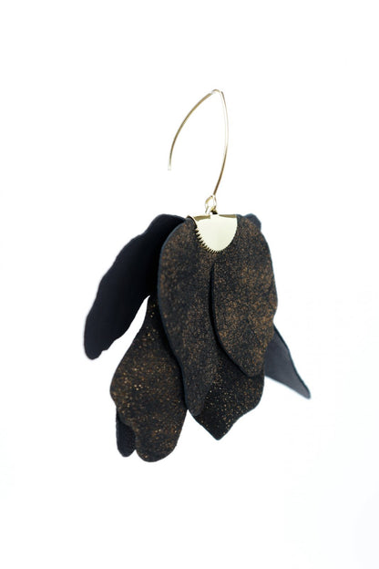 Cercei floare mare - Negru cu sclipici auriu